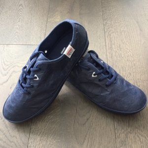 Shoes Made of Paper SKONO (WMS8)